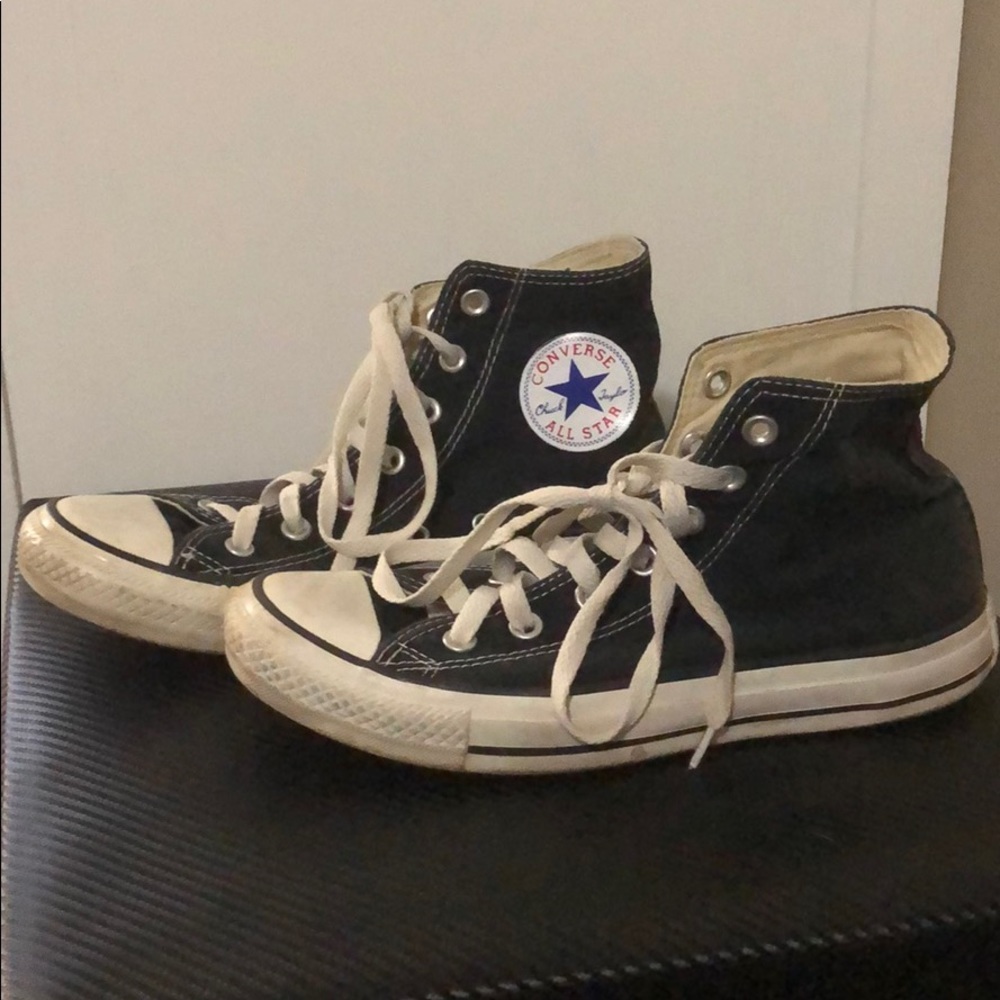 Black high top converse